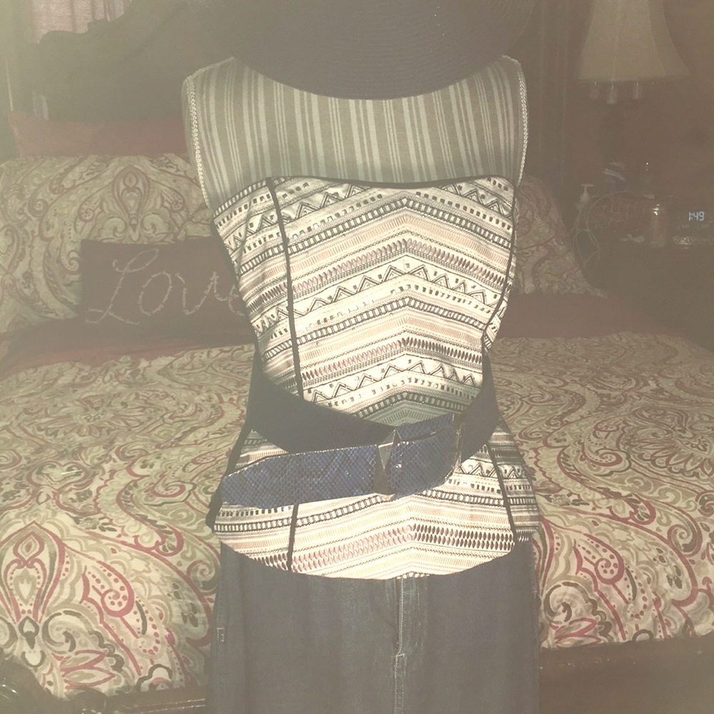 White House/Black Market Bustier